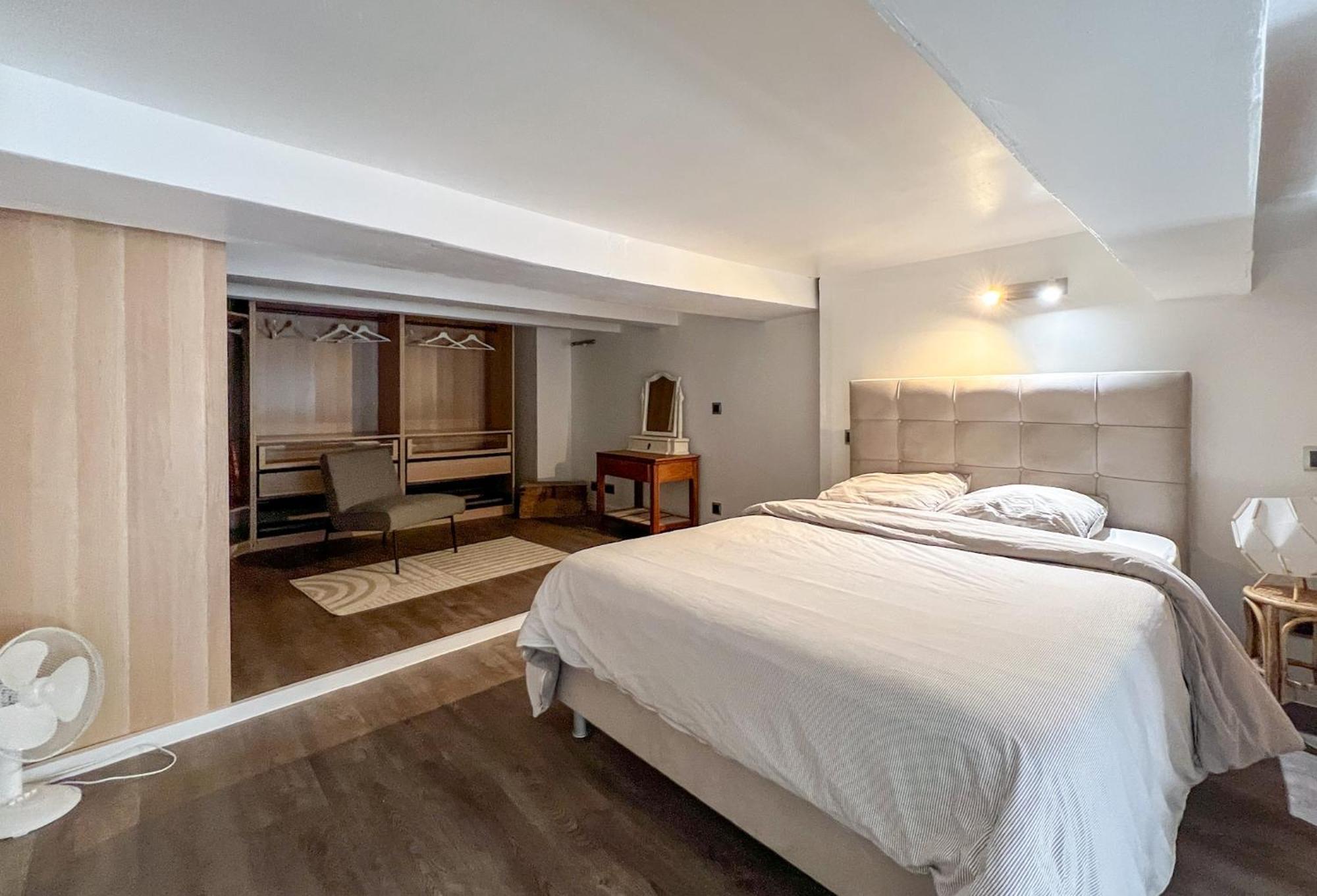Elegant T3 Central Avec Vue Sur Le Port De Toulon Ngoại thất bức ảnh
