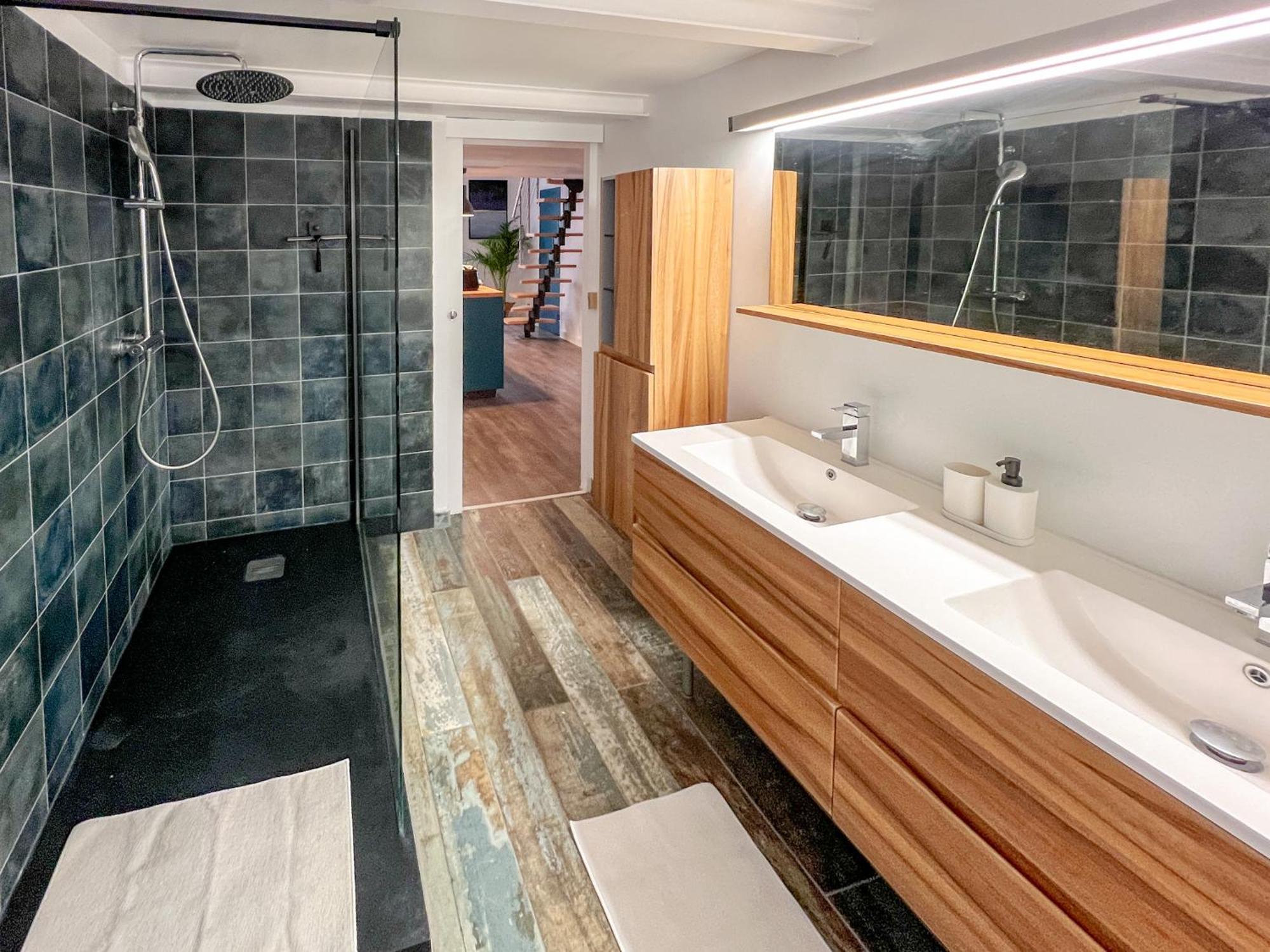 Elegant T3 Central Avec Vue Sur Le Port De Toulon Ngoại thất bức ảnh